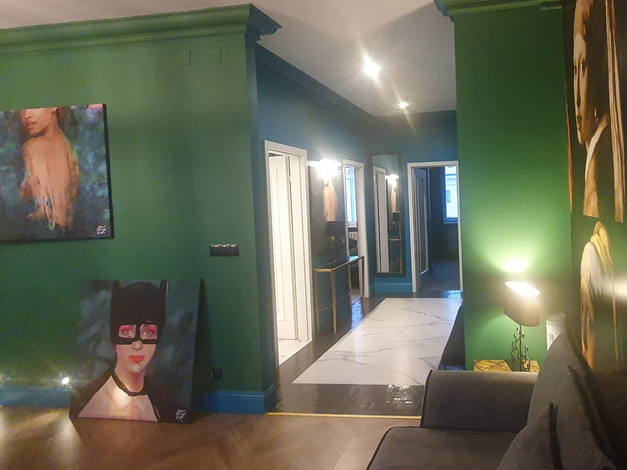 City Center Apartment Near Public Swimming Pool Varsovie Extérieur photo